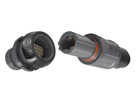 Compact, robust, and resin-free watertight connectors