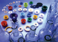 Innovative cup seal for high speed bottling
